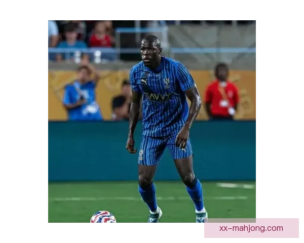 从曼城铁卫到利雅得胜利后防核心拉波尔特重塑沙特联赛争冠格局